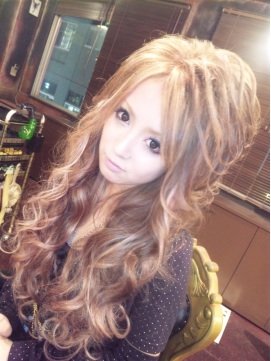 センターわけ前盛りふわふわカール☆|KEIN 広小路店