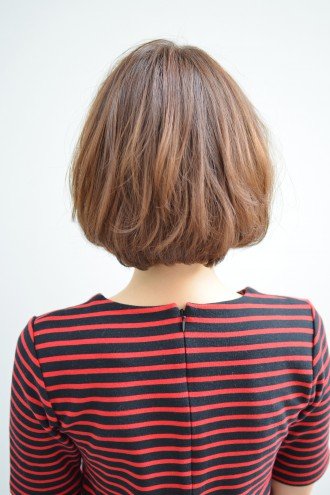 ゆるふわ内巻きボブ|BANGS