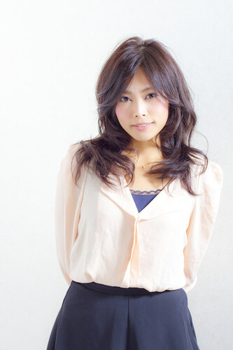 上品センターパートミディアム