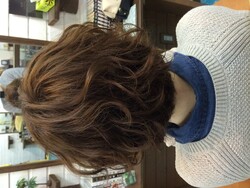 フワフワパーマスタイル