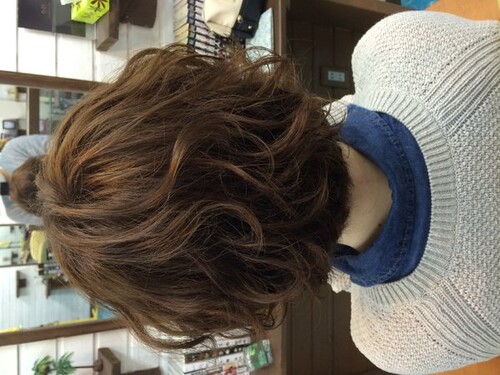 フワフワパーマスタイル