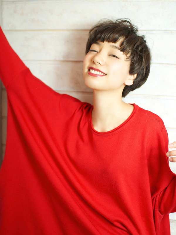 まるいフォルムでコロンと可愛いやんちゃマッシュショ|BEKKU hair salon