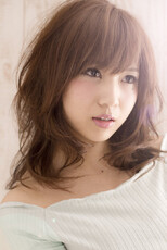 大人可愛い！小顔ミディアムスタイル♪ウルフ、レイヤ|HANABUSA 藤江店