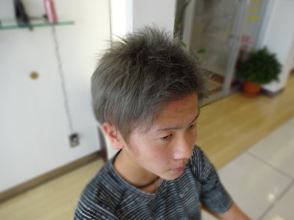 トリッキーカラーのショートウルフ|Infini-Y’s　ウェルディ長泉店