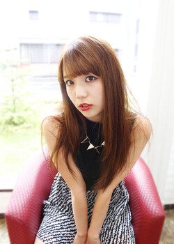 【愛されラフかわストレートヘア】