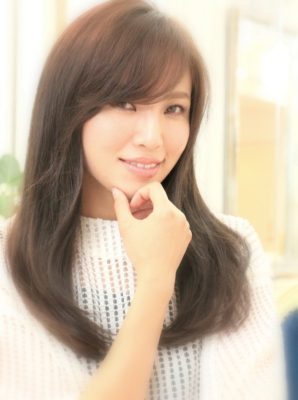 【Le’vie】潤艶×ナチュラルストレート☆|Hair Lounge Le'vie