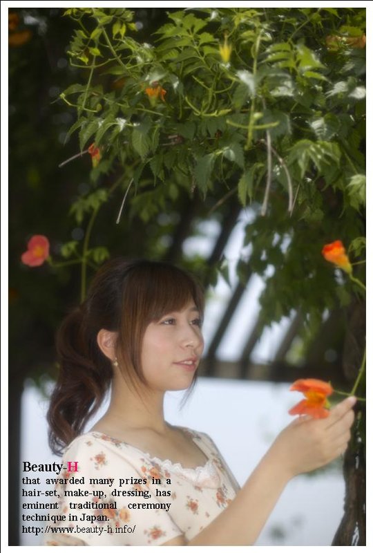 海辺のポニーテール|エッチ美容室