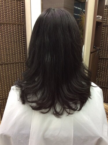 コテ巻きパーマスタイル