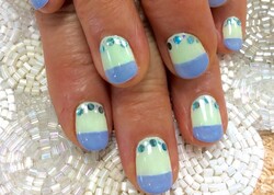 バイカラーネイル