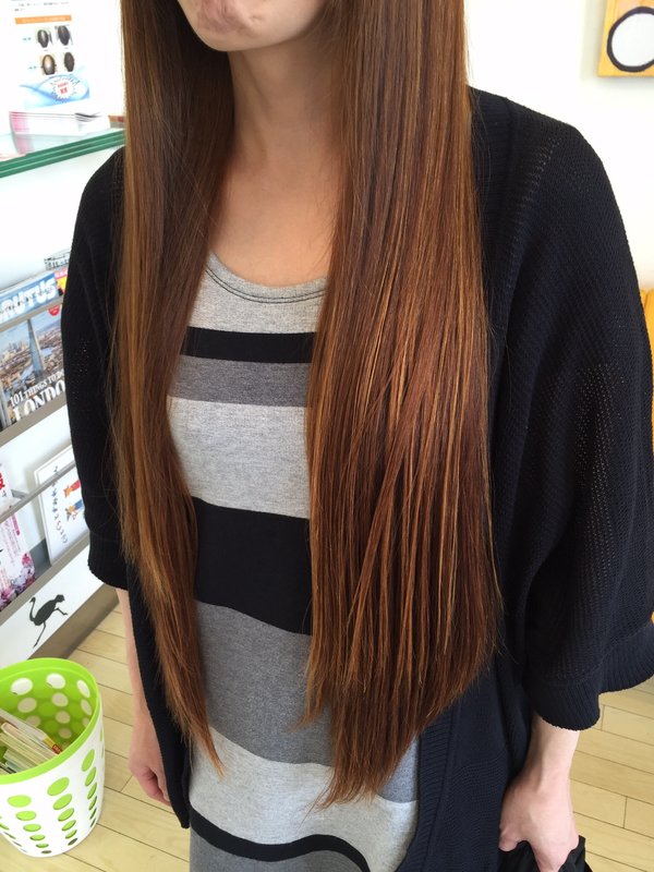 ストレートメーテルロング Infini Y S ウェルディ長泉店 アンフィニワイズ 静岡県 三島 の髪型 ヘアスタイルカタログ ビューティーパーク