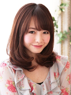 可愛いセミディ☆グロスブラウンナチュラルワンカール