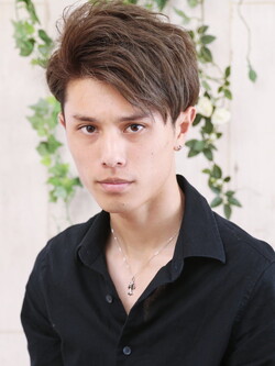 ルードな雰囲気に爽やかさ兼ね備えたメンズショート☆