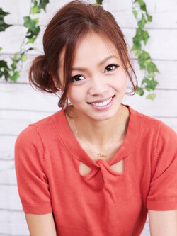 キメ過ぎない可愛さが視線集中のサイドアップ★