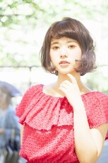 プール帰りの濡れた髪でもキマるワクワクするボブ|kisai BUZZ