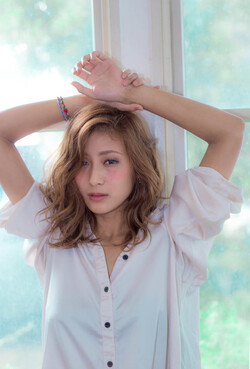 外国人風ミディウェーブ☆|Fringe Hair Salon