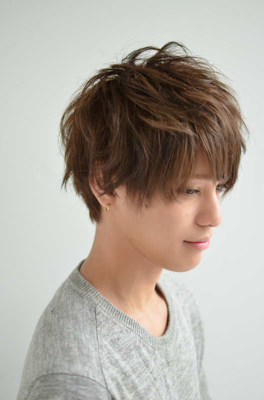 クセを生かしたラウンドショート|BANGS