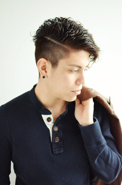 ネオ七三×刈り上げツーブロック　パーマスタイル