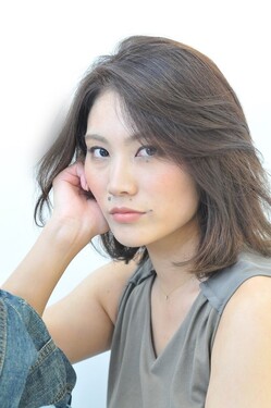 伸ばしかけミディアムボブ|Hair Salon alotta 長浦店