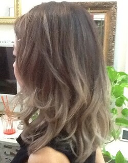 シルバーグレー×アッシュグレージュ