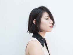 ダークトーンが映えるボブ|ade omotesando