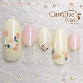 【４月のおすすめ】イニシャルフラワー♡|Chourise Nail*