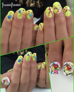 キョロちゃんネイル