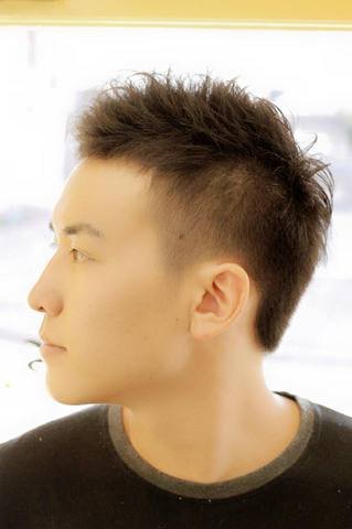 ベリーショートレイヤー|CHEERS for hair 本川越店