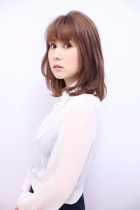  上品な大人の可愛さ☆ピンクグレージュミディ|eclat hair&amp;beauty