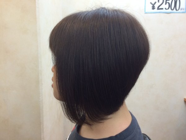 前下がりのボブ|HAIR ESTHESALON AONO