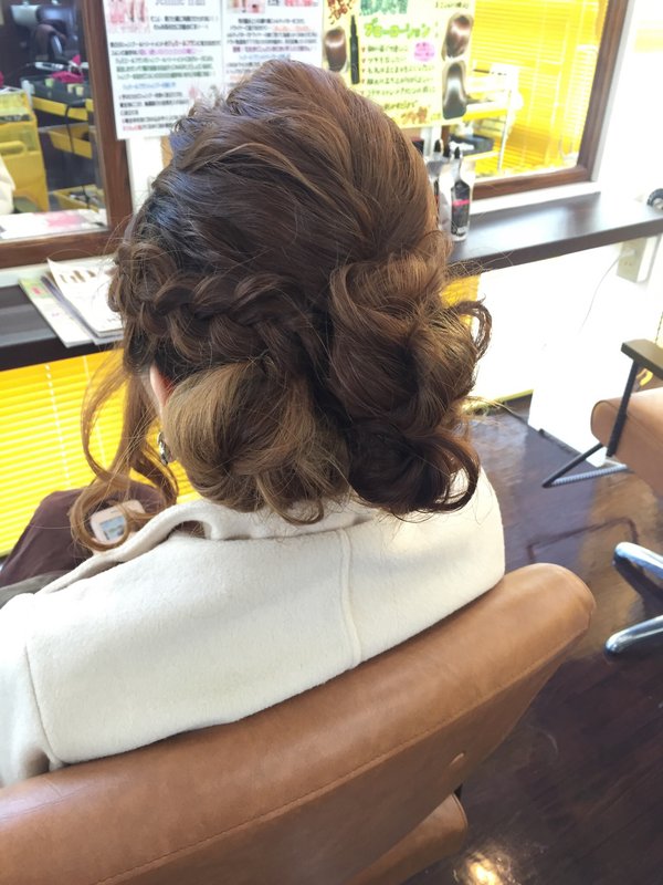 結婚式のお呼ばれヘアーセット|ヘアーメイクＴＥＮ