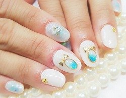 ブローチネイル