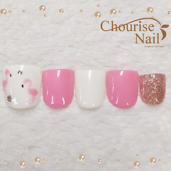 【８月のおすすめ】フラミンゴフットネイル|Chourise Nail*