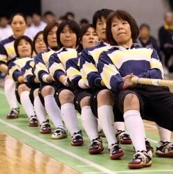 マドラーズ大阪（日本最強女子綱引チーム）|鎌倉整体院『由比ガ浜』