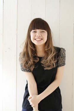 Tsuburaya 外国人風グラデーションカラー