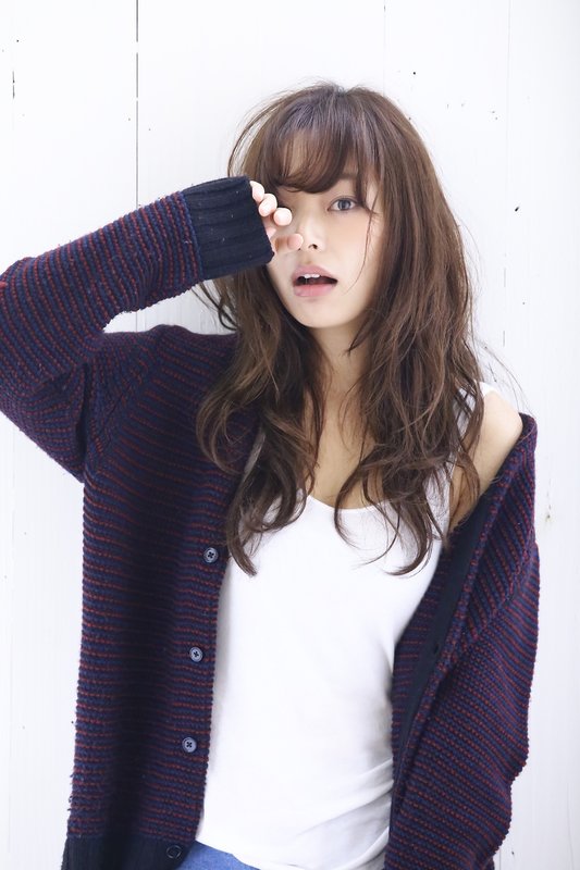 kirihara  ゆるふわカールロングスタイル|collina