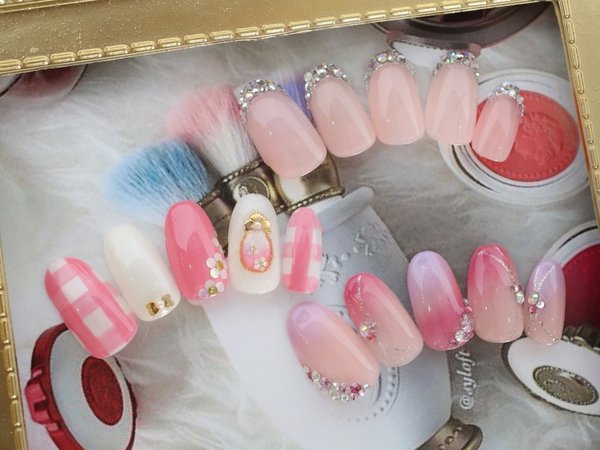 デザインコース|ALLURENAIL玉造店