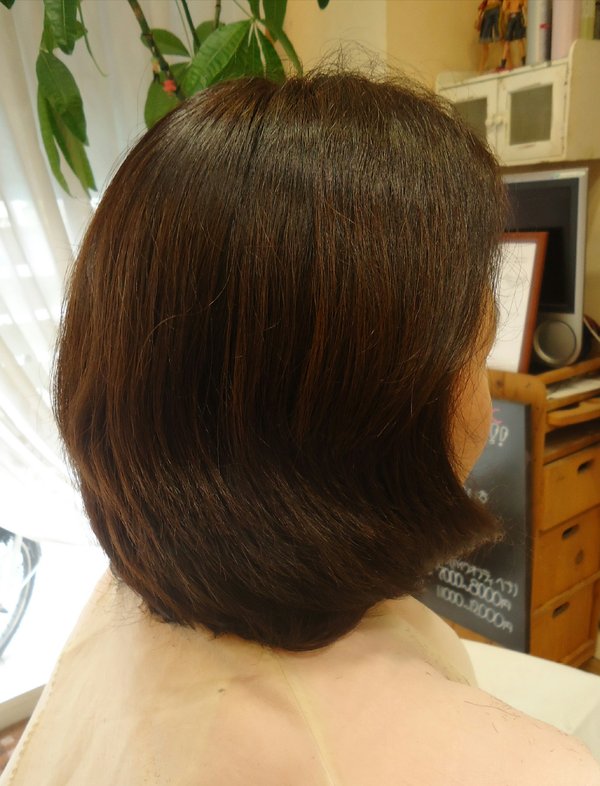 貴女は何歳まで縮毛矯正をしますか？|愛媛・西条美容室～想～