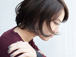 クセ感ウェットボブ|ade omotesando