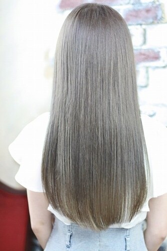 Paradeおススメ♪綺麗なグレイジュアッシュ☆艶