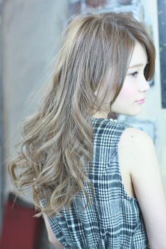 3Dグラデーションカラー ☆振り向きデザイン