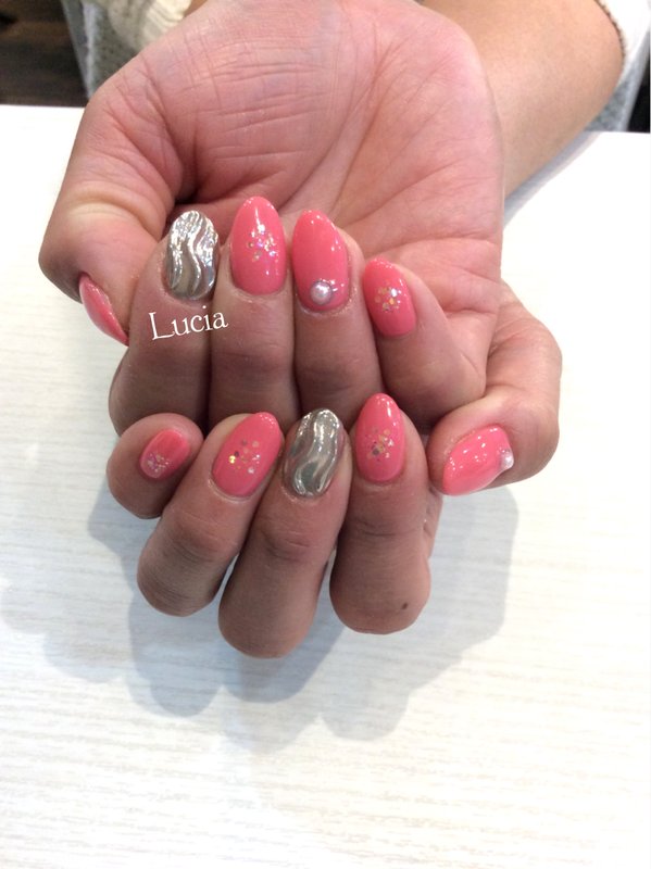 うねうねミラーネイル♪|Lucia