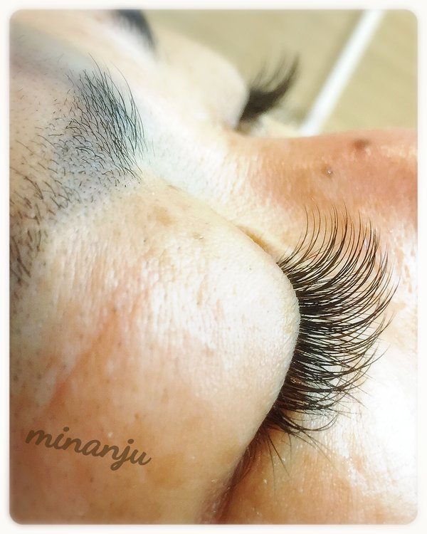 実南樹☆1|エステティック・ネイル 実南樹～アイラッシュ～