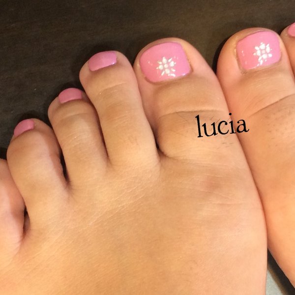 ビジューネイル♪|Lucia