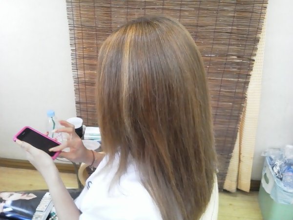 カラーリング|ヘアースタジオ・ブロス