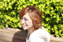 なびかせショートヘア