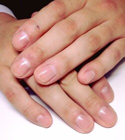 【メンズネイル】　ケア