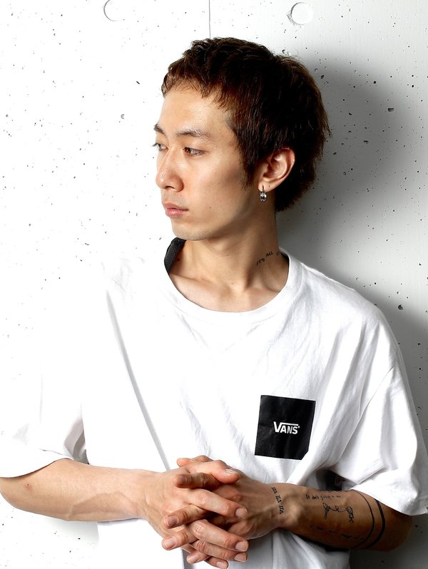 スパイキー刈り上げショート|NERO HAIR SALON