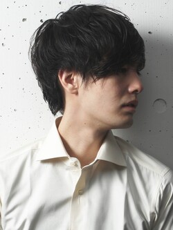 黒髪モードショート