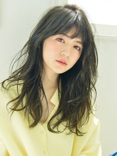 ダークアッシュのこなれロング