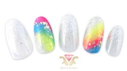 ラメグラ×レインボーネイル